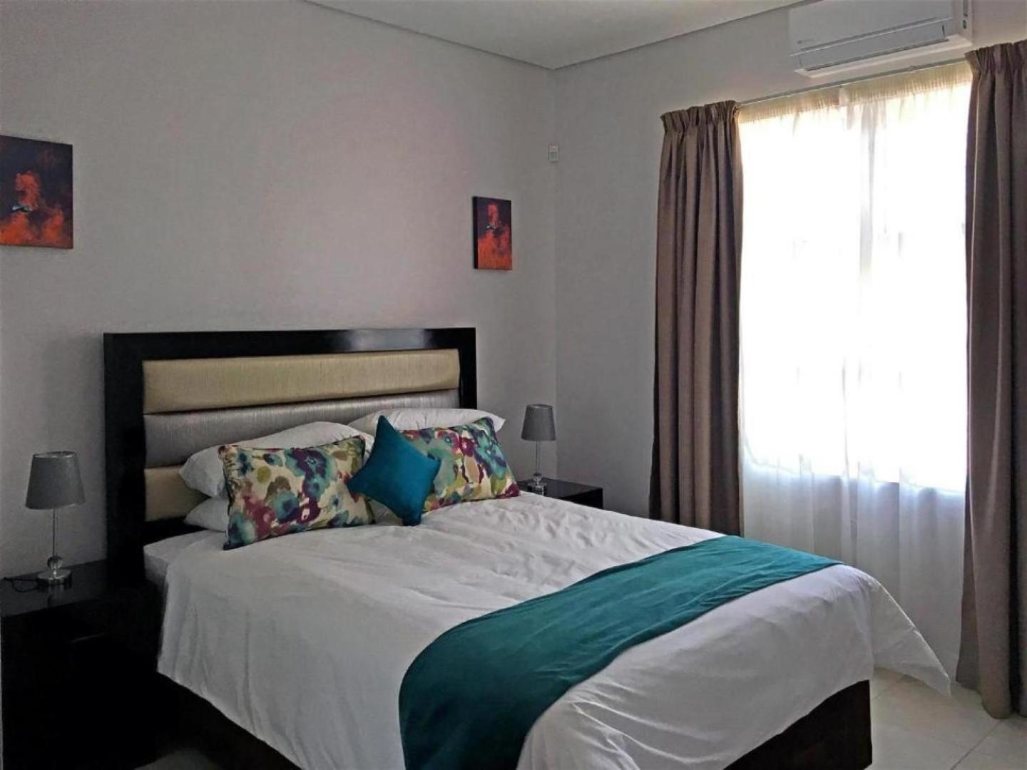 Apartments @ 125 กาโบโรเน ภายนอก รูปภาพ