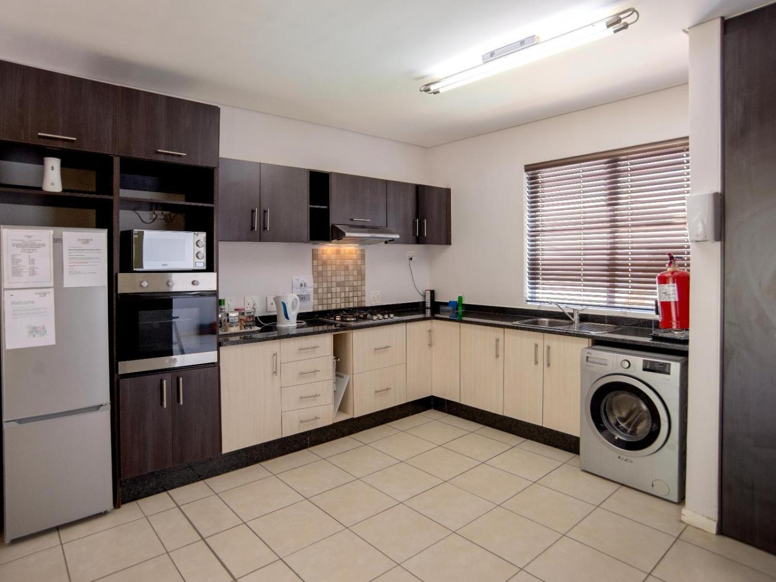 Apartments @ 125 กาโบโรเน ห้อง รูปภาพ